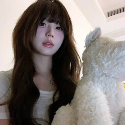 艳谍飘香